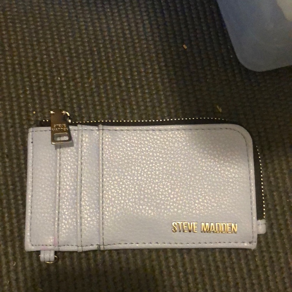 Steve Madden wristlet